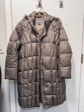 Eddie Bauer Women's Down Parka - XL